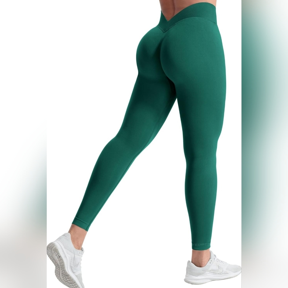 Green High-Waisted Leggings